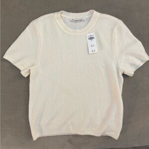 White Abercrombie and Fitch Sweater tee